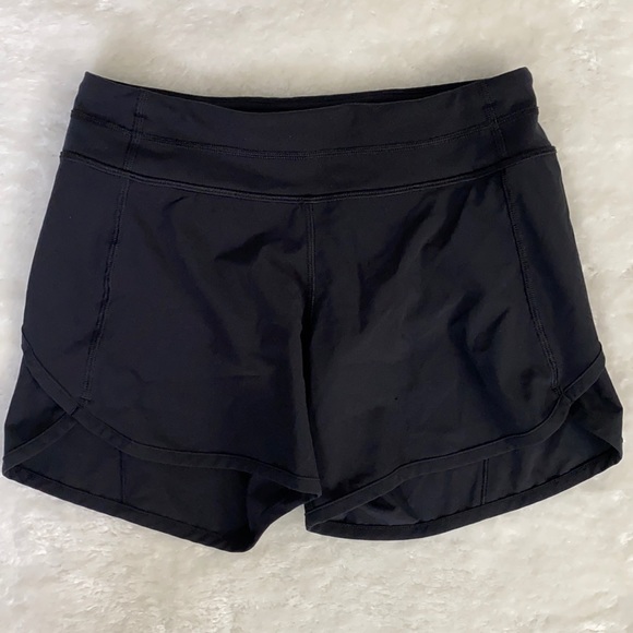 Girls black ivivva speed shorts - Picture 2 of 7